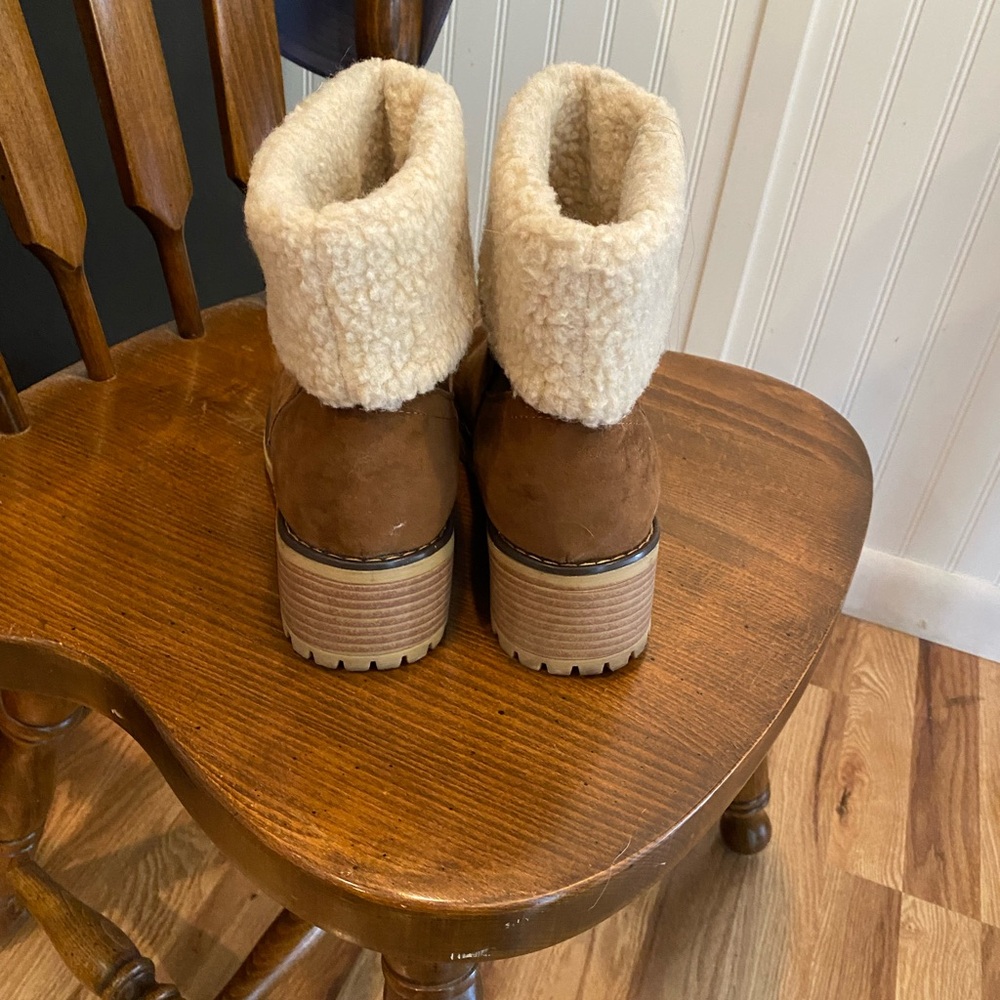 Fall/Winter Boots - Picture 6 of 7